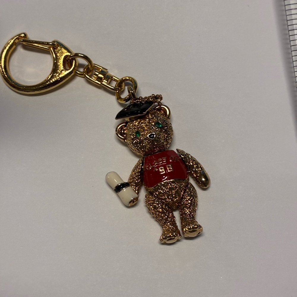 Vintage Teddy Bear Keychain with Red Accents - Picture 4 of 6